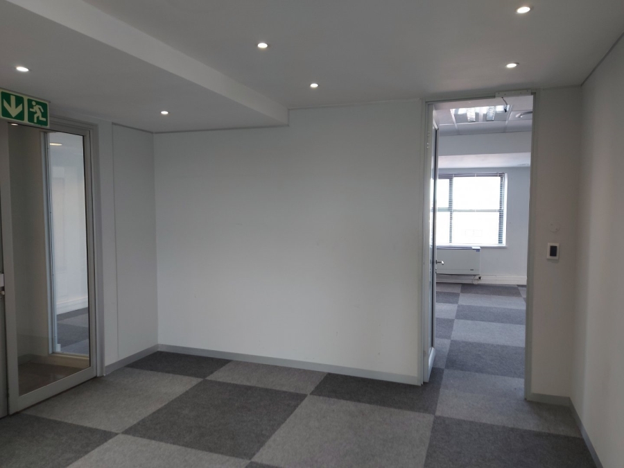 To Let commercial Property for Rent in Mowbray Western Cape